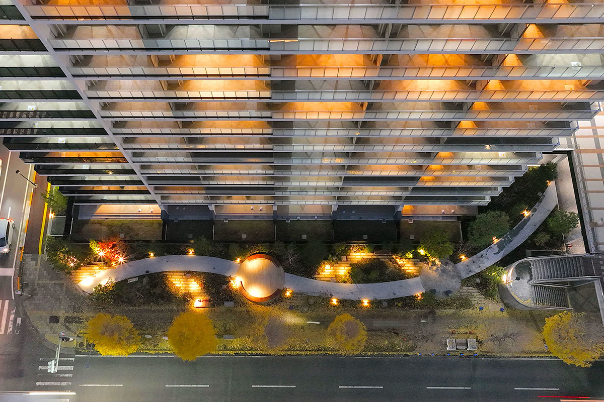 レ・ジェイドつくば Station Front